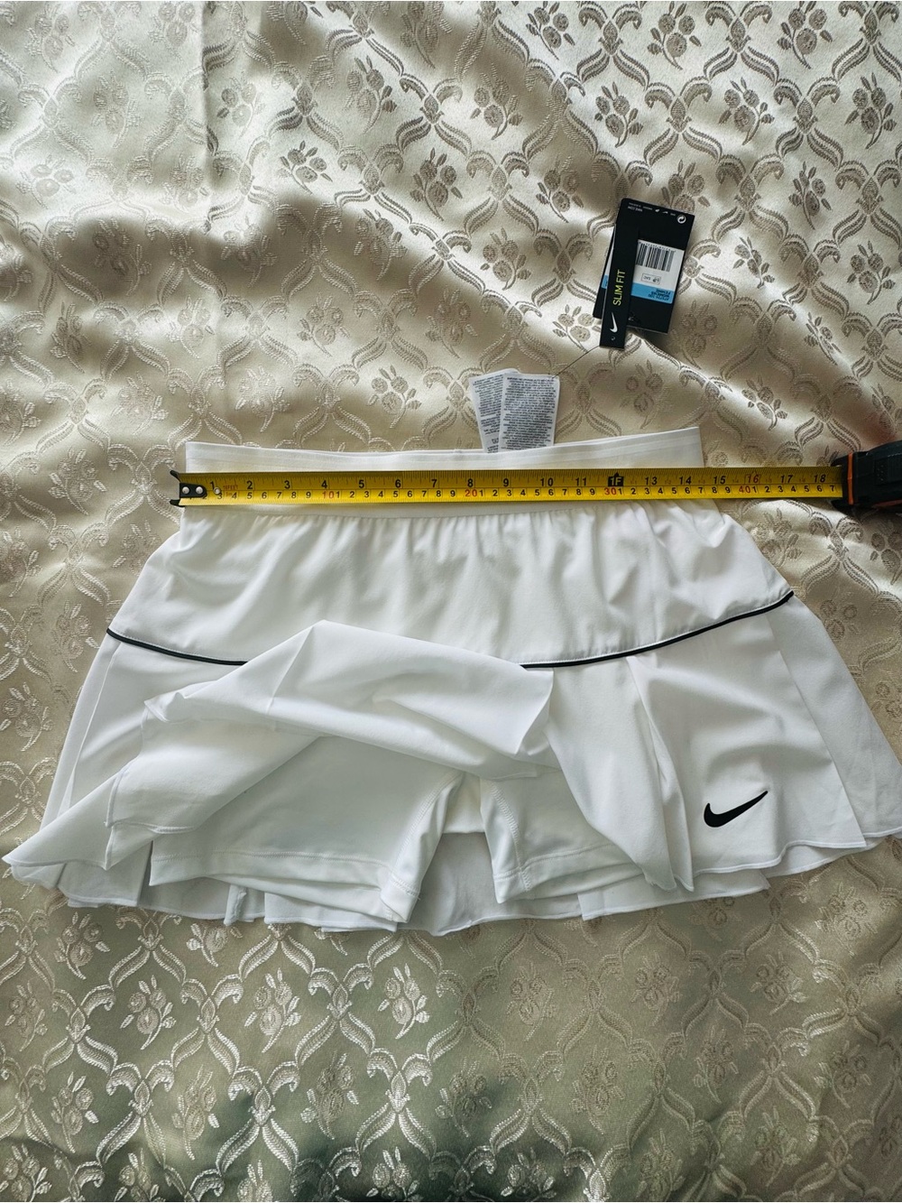 Nike Court Victory Dri-FIT Tennis Skort NWT White/Black Women’s Medium - Picture 7 of 8